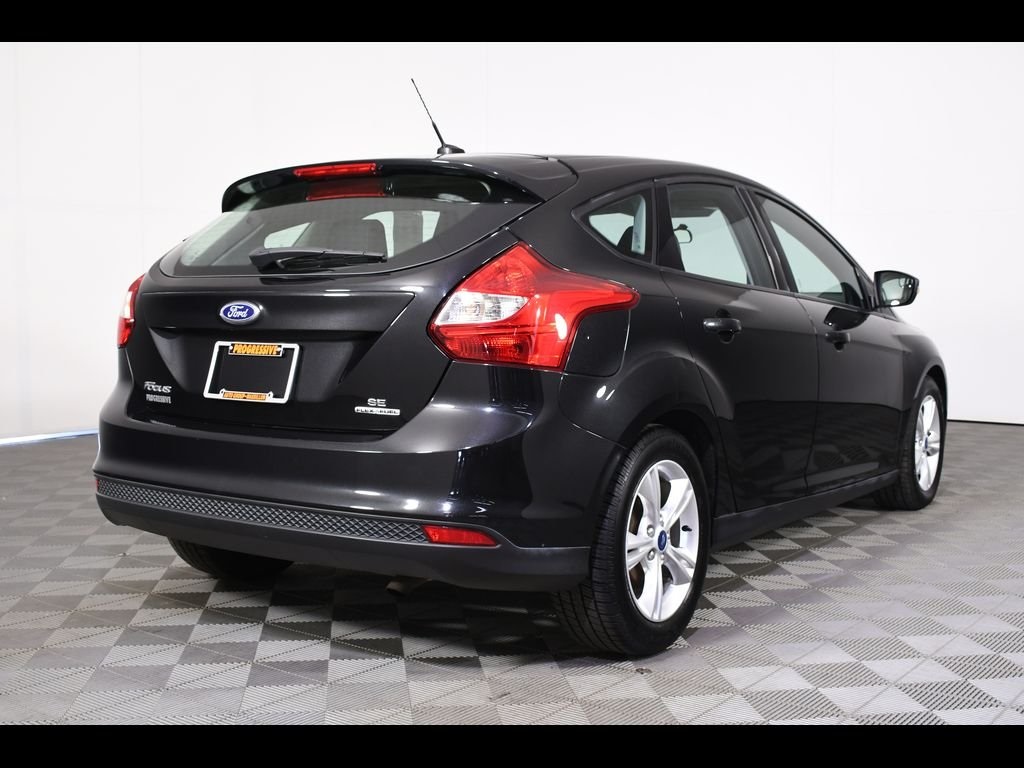 Pre-Owned 2014 Ford Focus SE 4D Hatchback in Massillon #D00851A ...